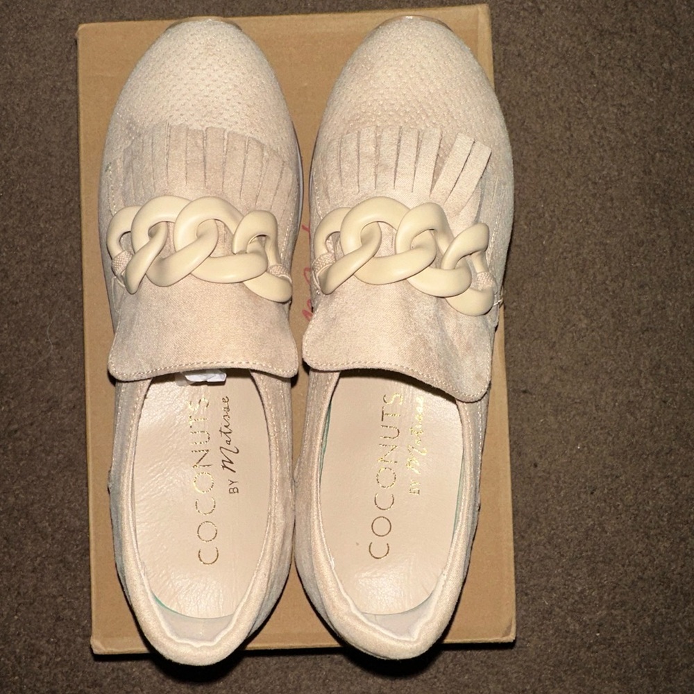 Coconut Bess Sneaker